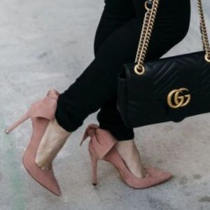 schutz blasiana bow pump